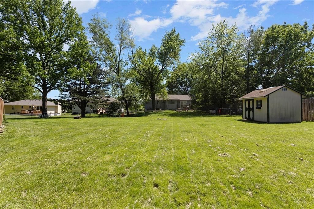 508 SW KILLARNEY Lane — photo 27