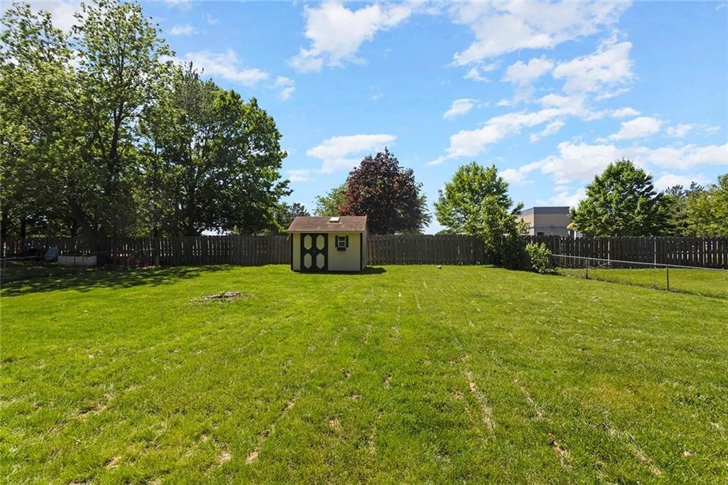 508 SW KILLARNEY Lane — photo 32