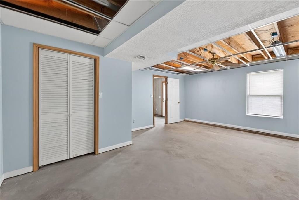 200 NE 6th Street — photo 36
