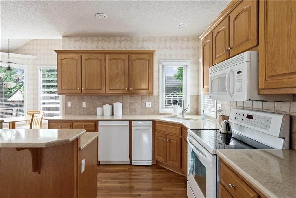5901 W 153rd Street — photo 9