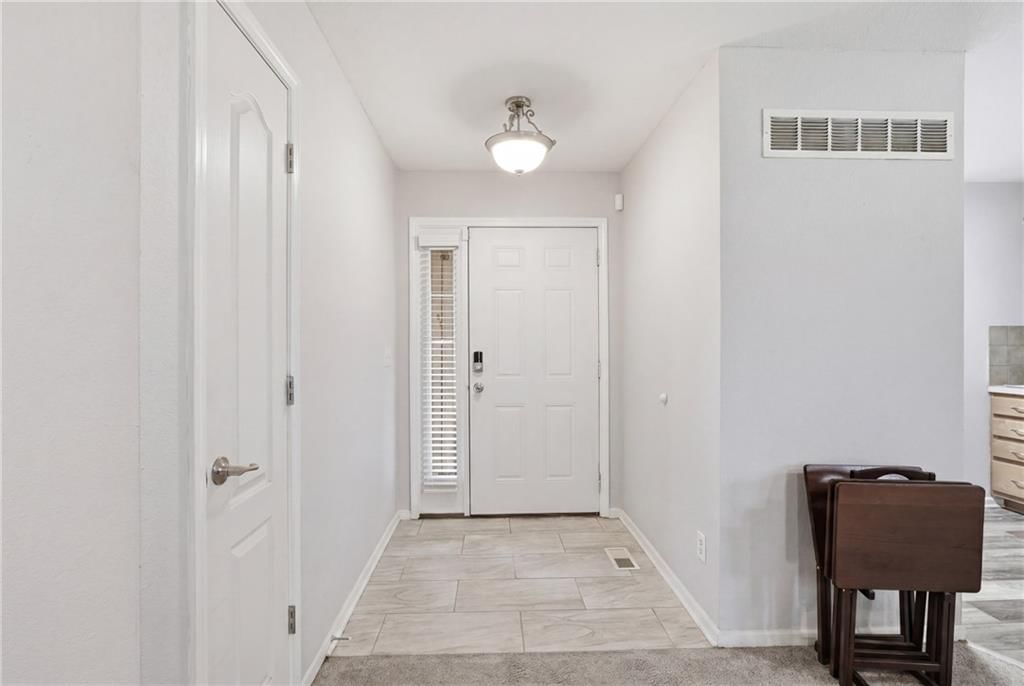 4512 Hedges Avenue — photo 5
