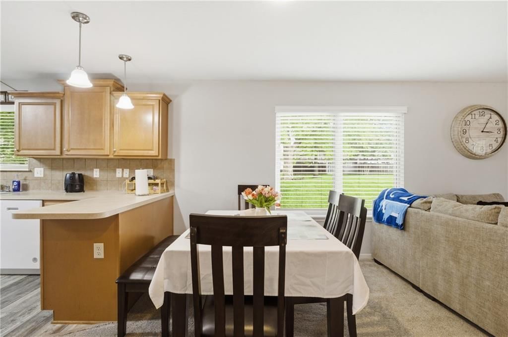 4512 Hedges Avenue — photo 10