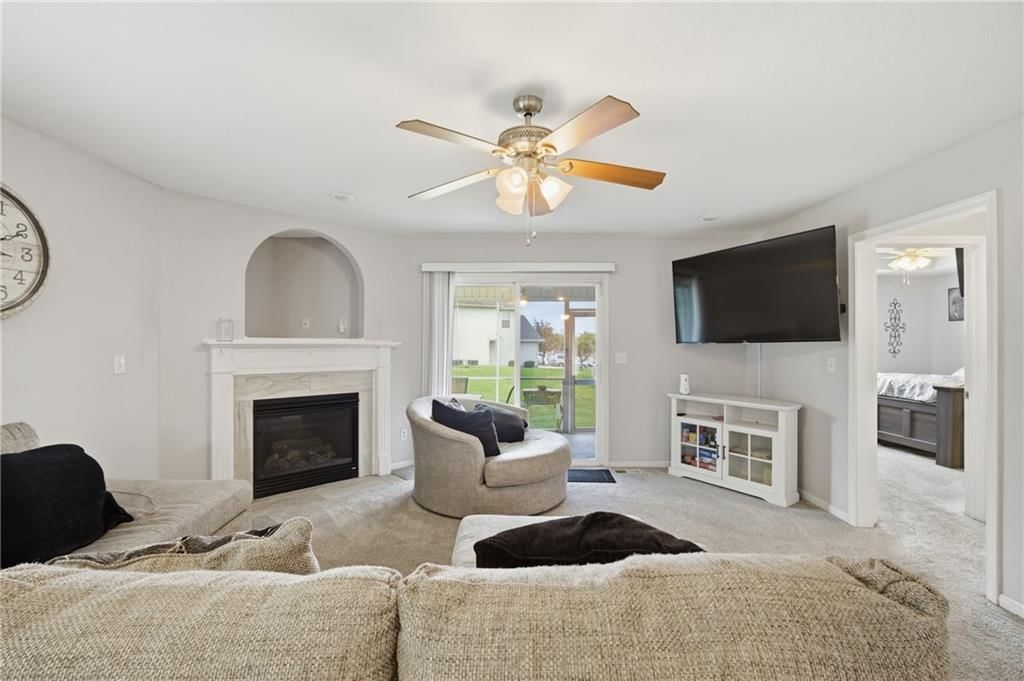 4512 Hedges Avenue — photo 11