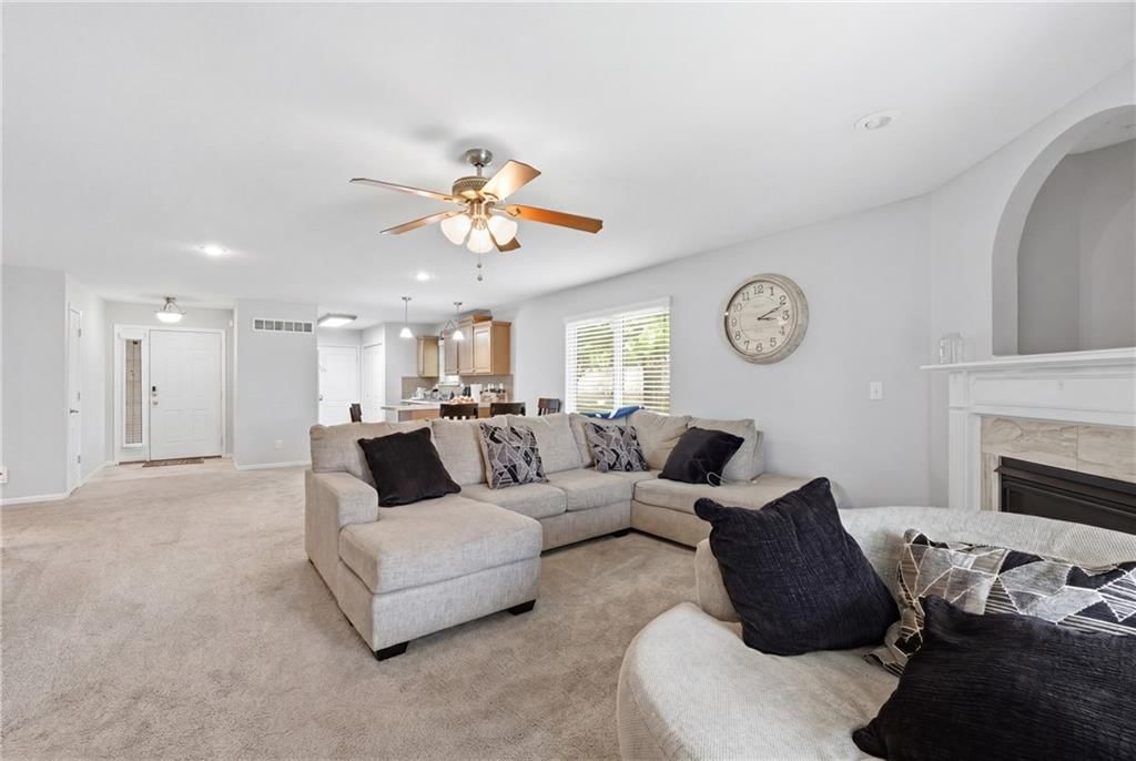 4512 Hedges Avenue — photo 12