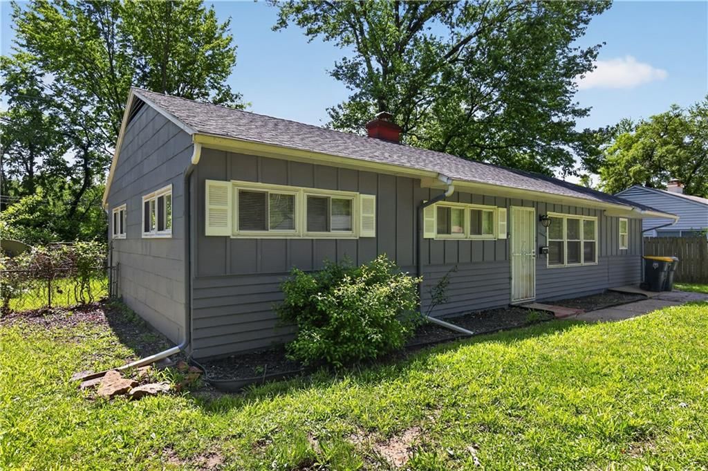 7103 E 112th Street — photo 23