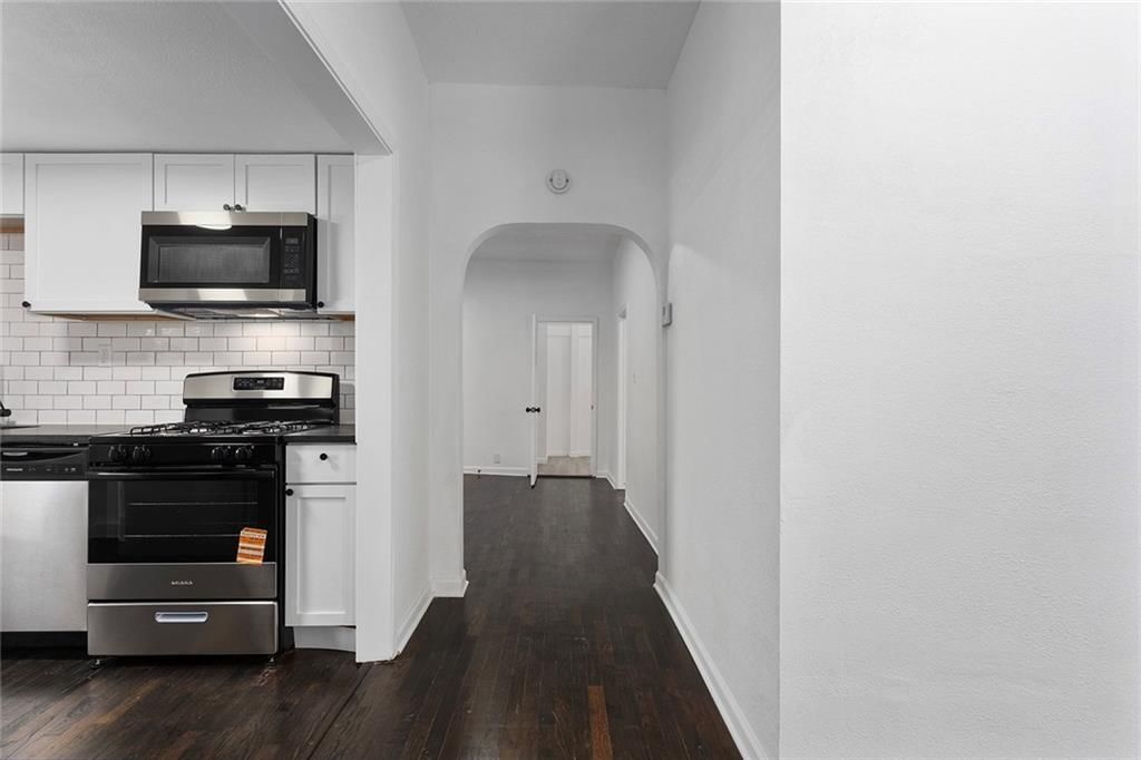 751 Simspon Avenue — photo 11