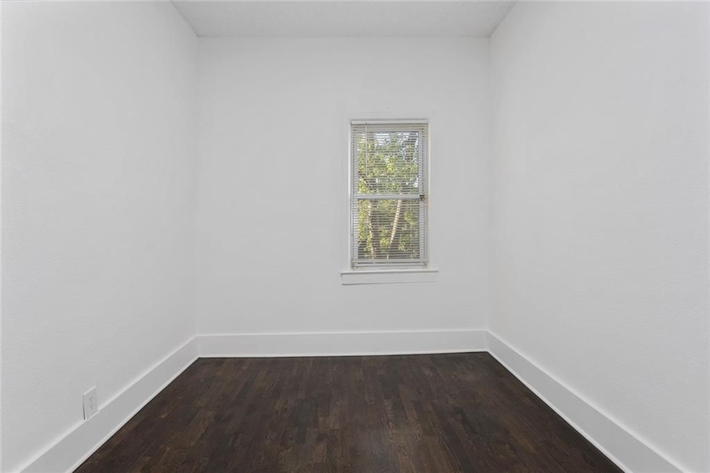 751 Simspon Avenue — photo 16