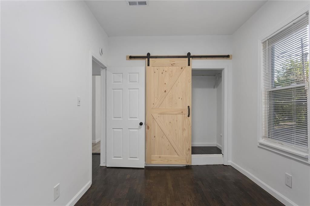 751 Simspon Avenue — photo 19