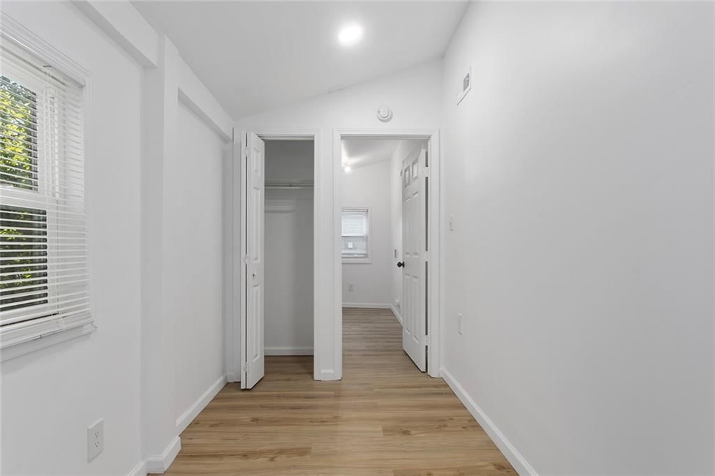 751 Simspon Avenue — photo 26