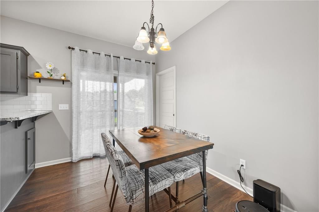 11907 N Tracy Avenue — photo 10