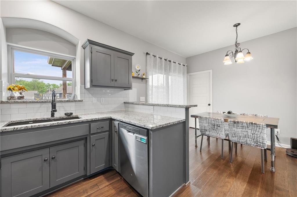 11907 N Tracy Avenue — photo 13
