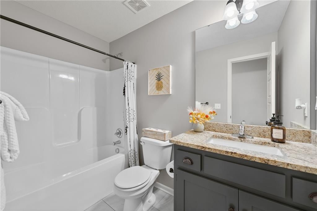 11907 N Tracy Avenue — photo 17