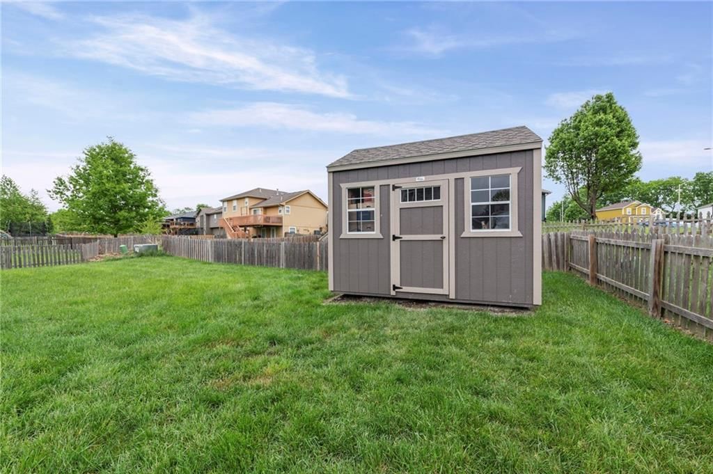 11907 N Tracy Avenue — photo 43