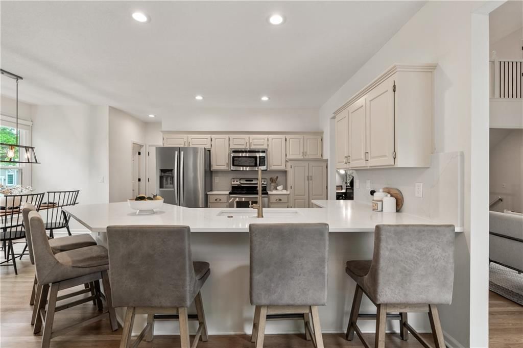 12900 Knox Street — photo 8