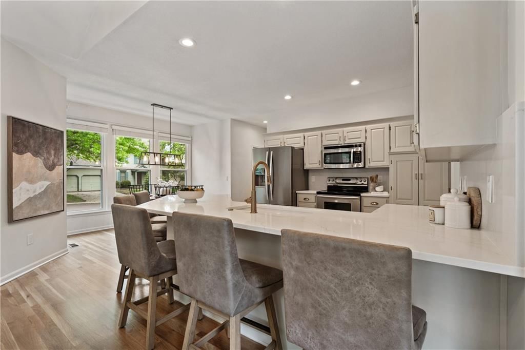 12900 Knox Street — photo 14