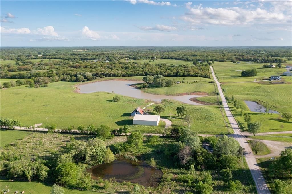 SE TBD 400th Road — photo 25