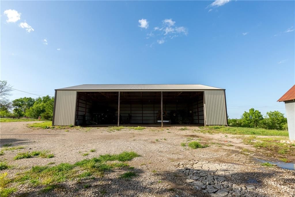 SE TBD 400th Road — photo 41