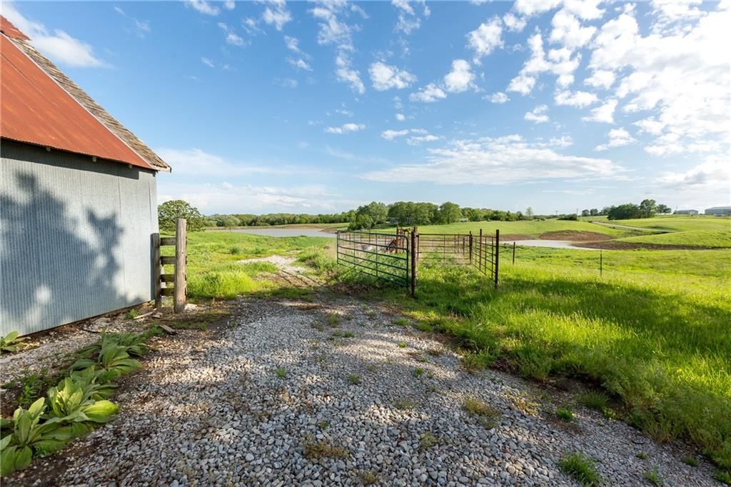 SE TBD 400th Road — photo 48