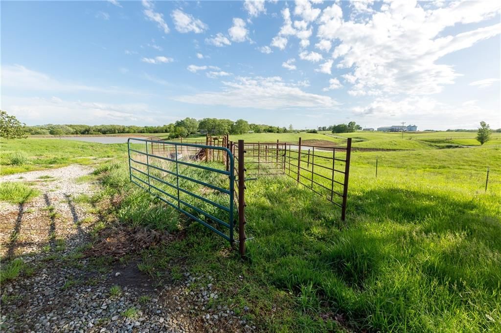 SE TBD 400th Road — photo 49