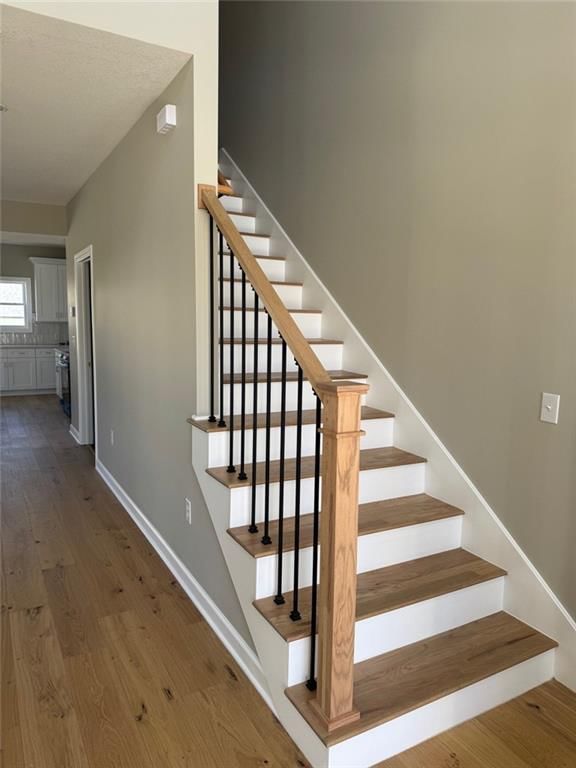 305 N Prairie Street — photo 6