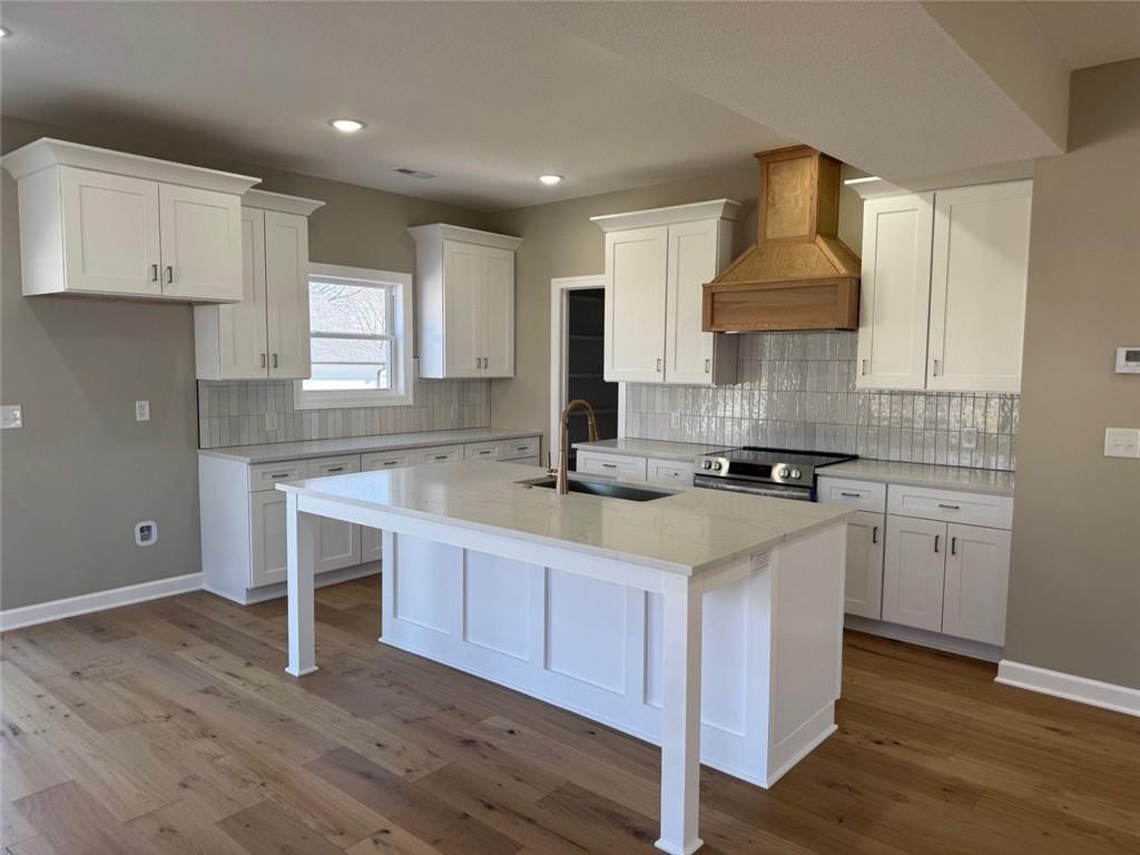 305 N Prairie Street — photo 9