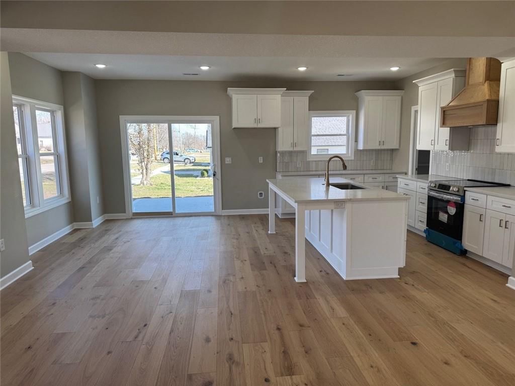 305 N Prairie Street — photo 10