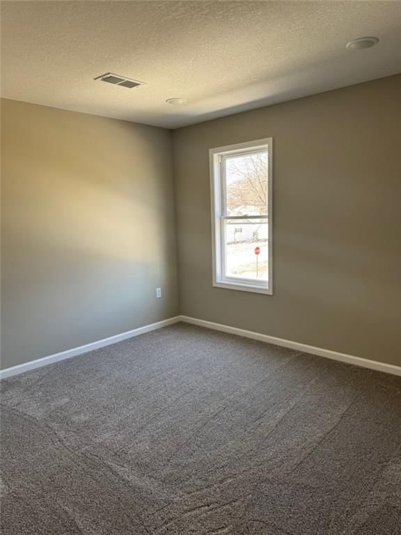 305 N Prairie Street — photo 19