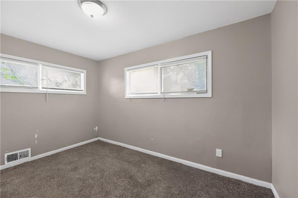 11217 PALMER Avenue — photo 22