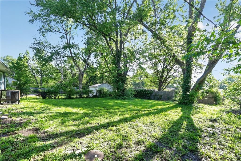 11217 PALMER Avenue — photo 27