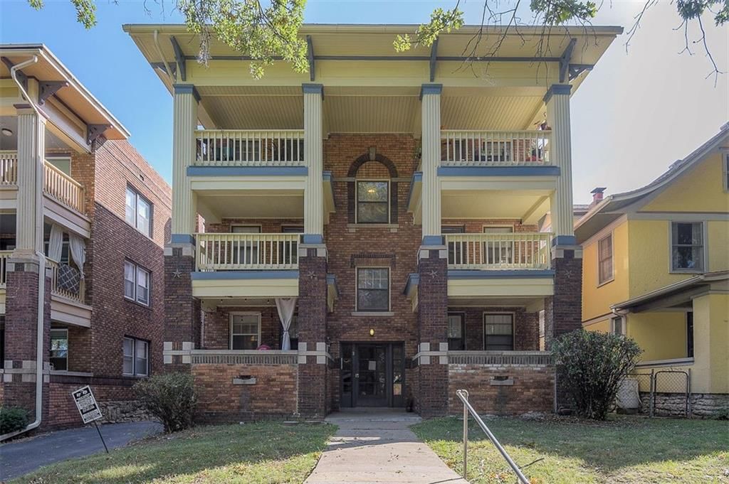 2805 Charlotte Street — photo 5