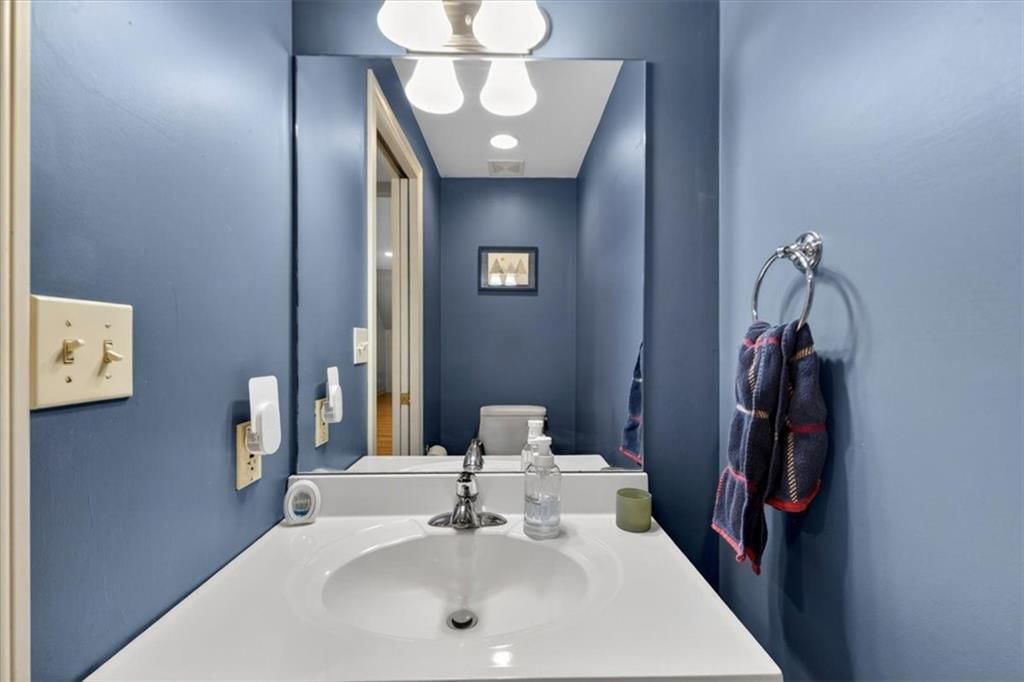 4009 Locust Street — photo 26