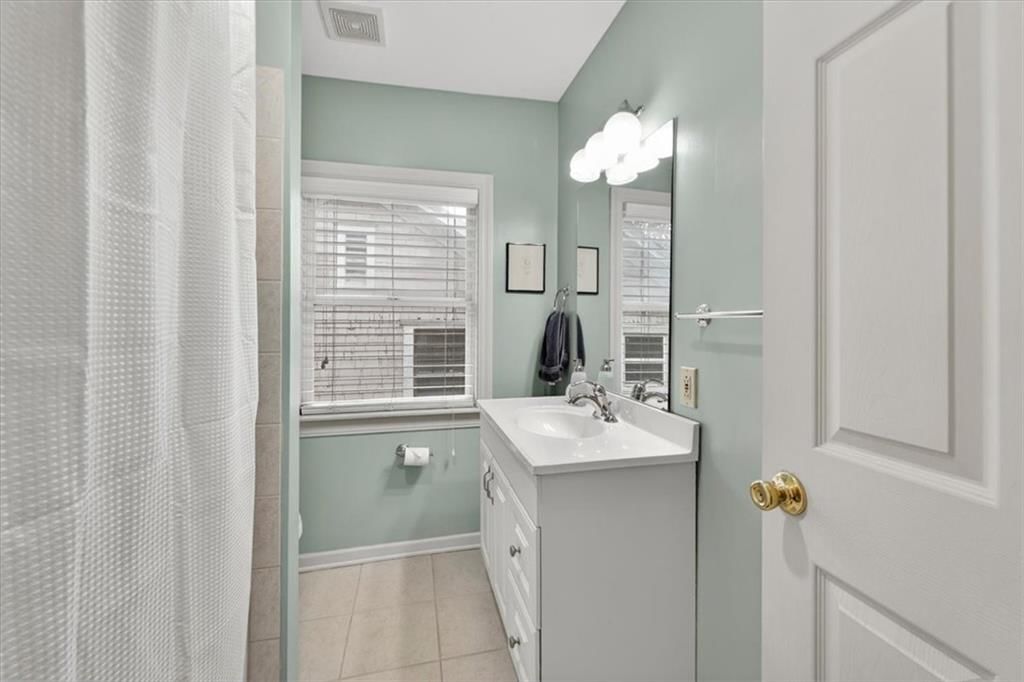 4009 Locust Street — photo 33