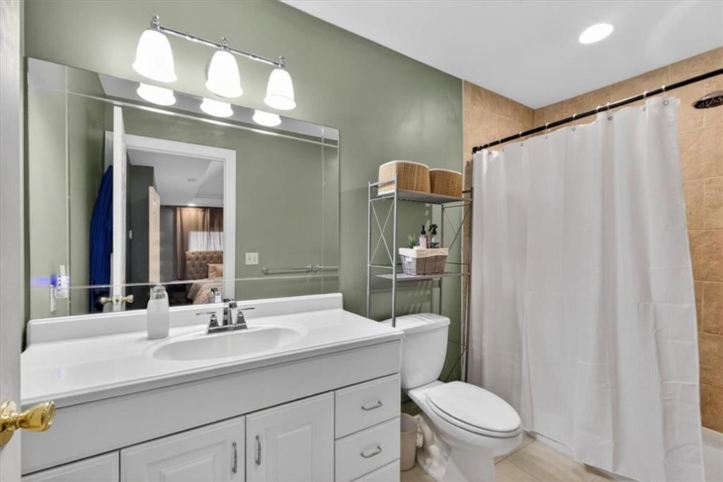 4009 Locust Street — photo 40