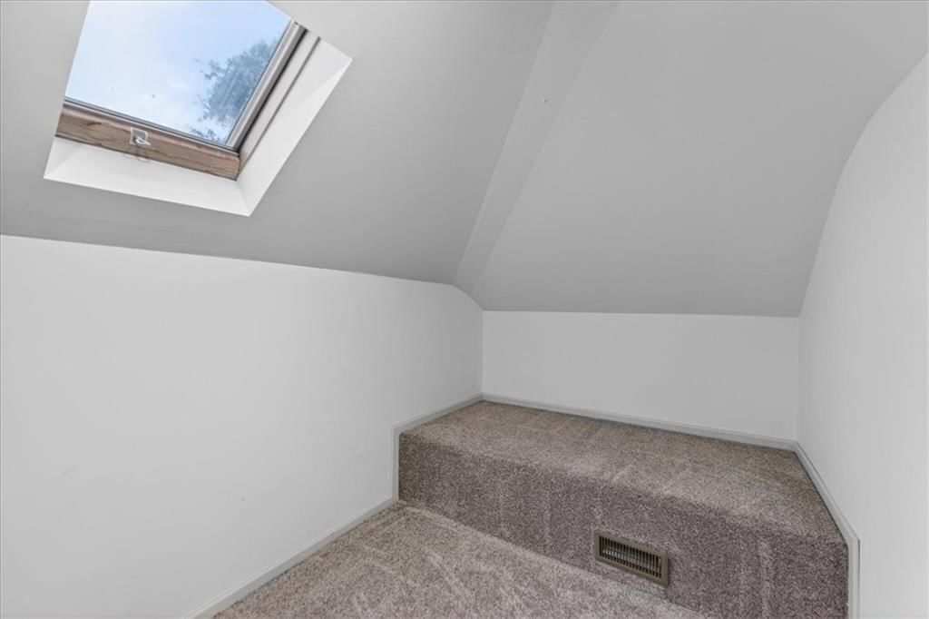 4009 Locust Street — photo 42
