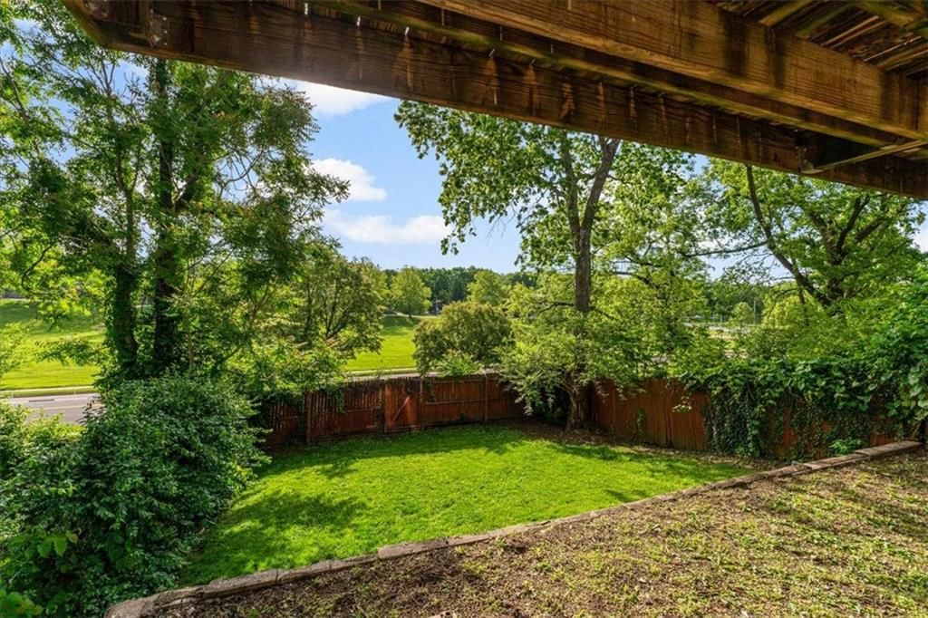 4009 Locust Street — photo 44