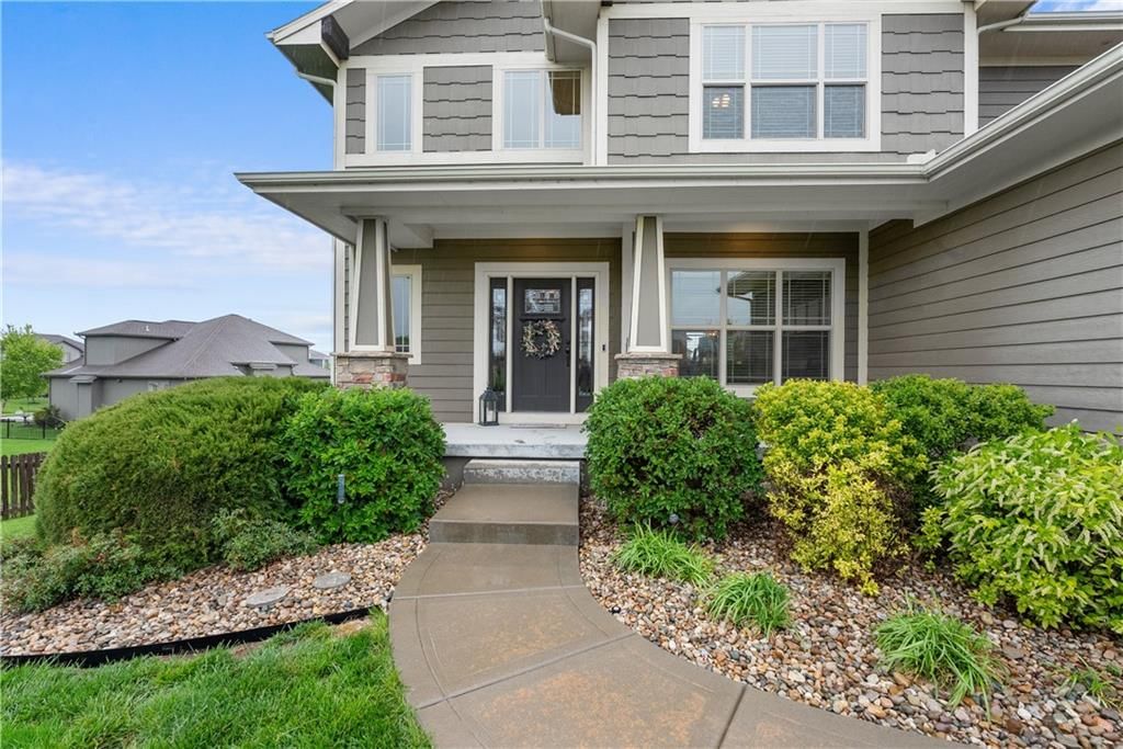 405 SE Mill Creek Circle — photo 3