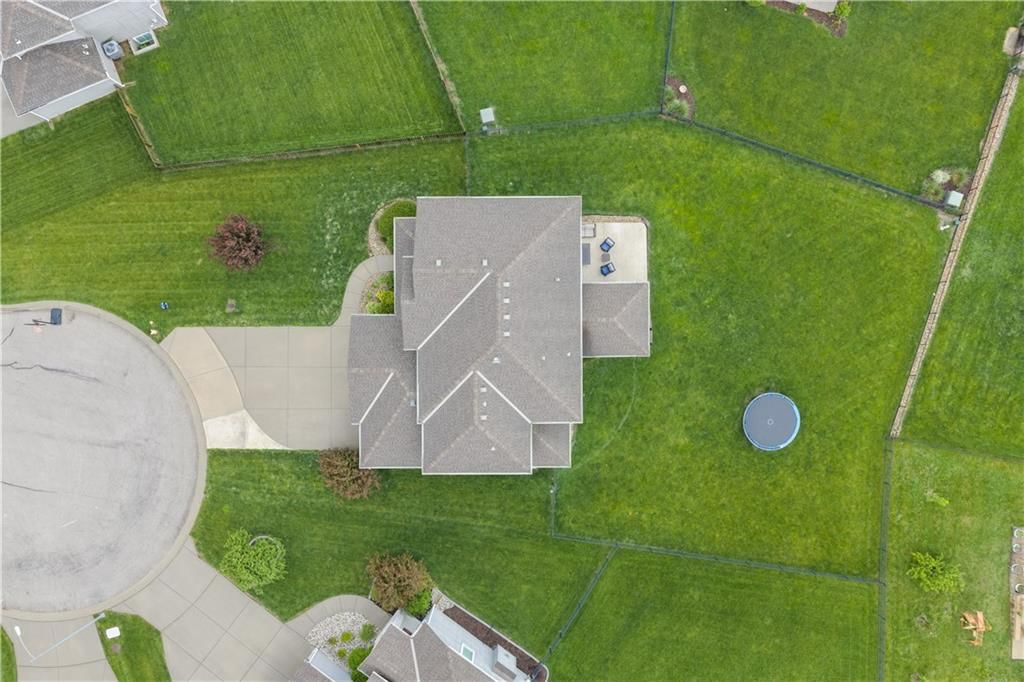 405 SE Mill Creek Circle — photo 5