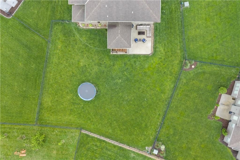 405 SE Mill Creek Circle — photo 6
