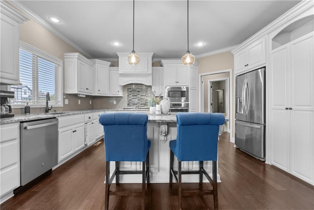 405 SE Mill Creek Circle — photo 17