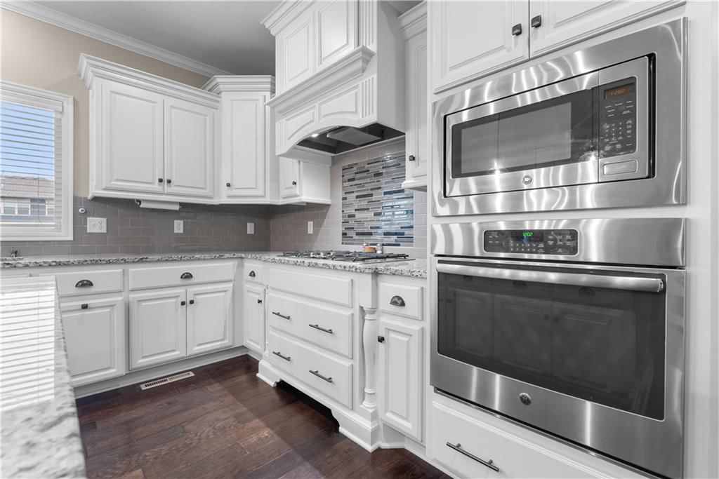 405 SE Mill Creek Circle — photo 20