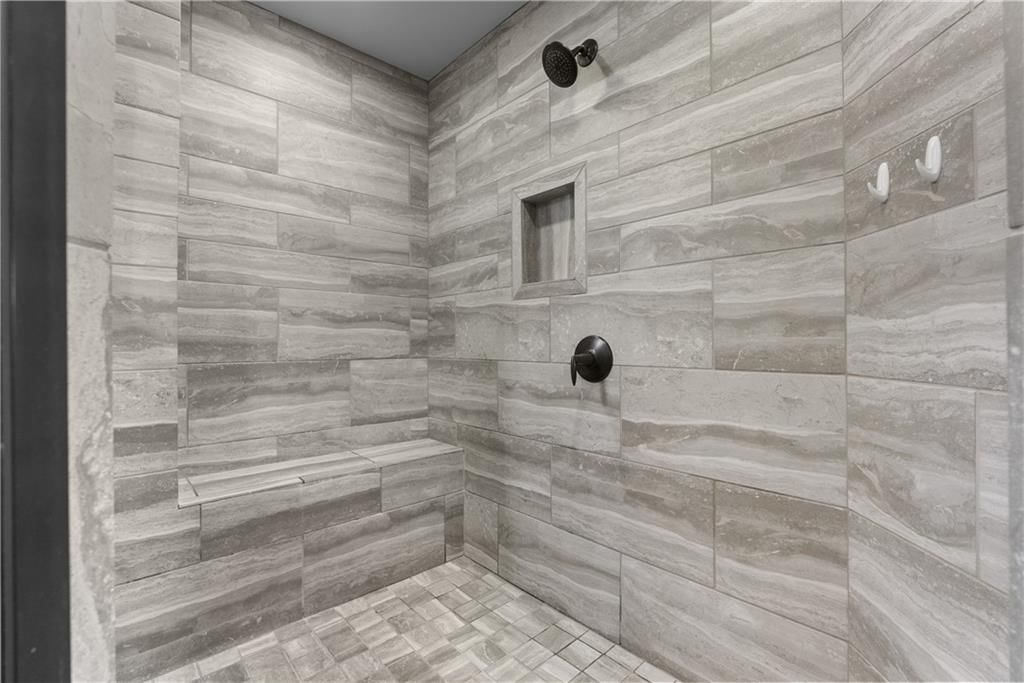 405 SE Mill Creek Circle — photo 34