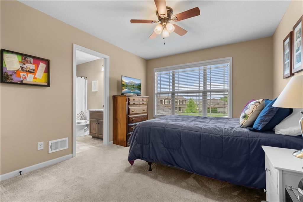 405 SE Mill Creek Circle — photo 42