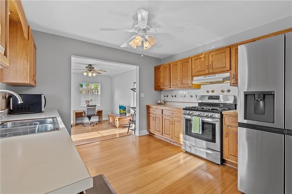 1227 N Jesse James Road — photo 9