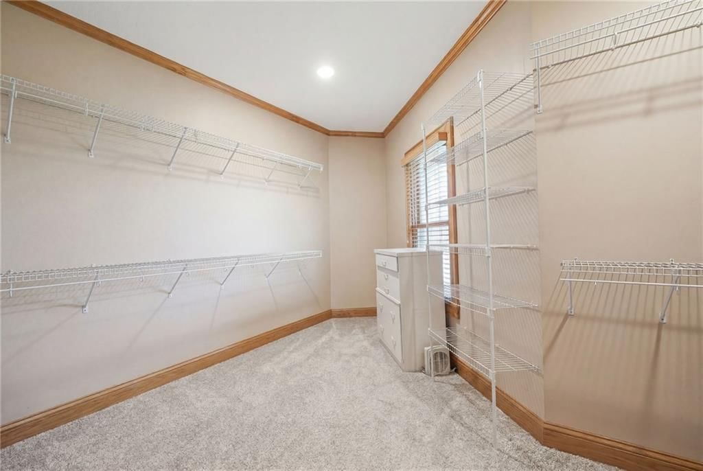 8980 Rowen Road — photo 21