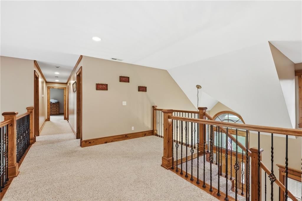 8980 Rowen Road — photo 33