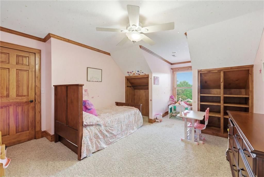 8980 Rowen Road — photo 36