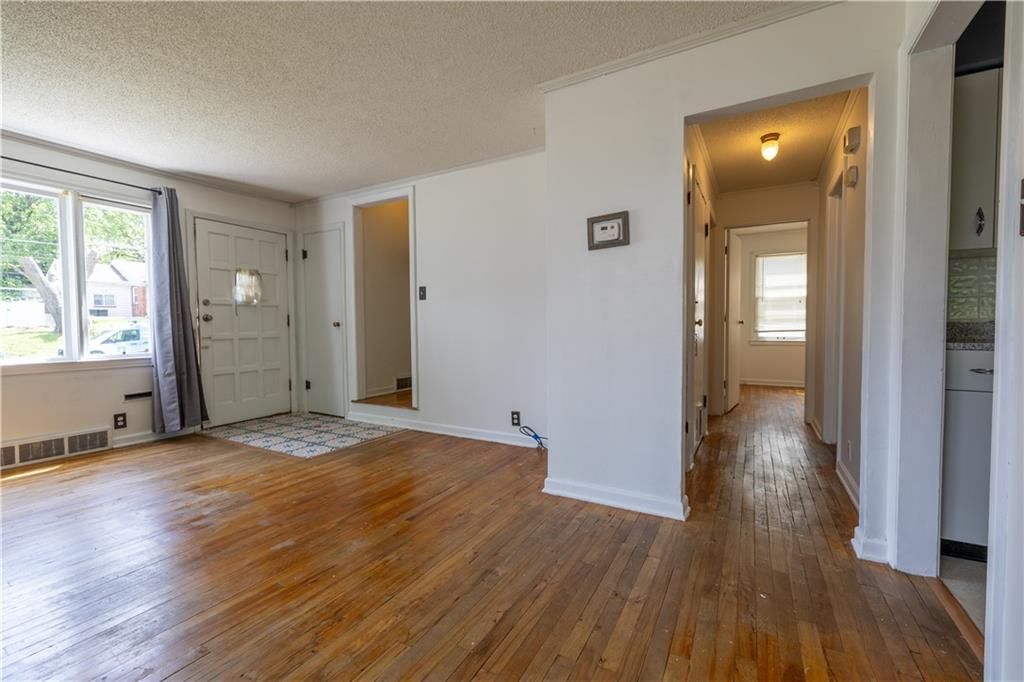 206 S 31 Street — photo 9