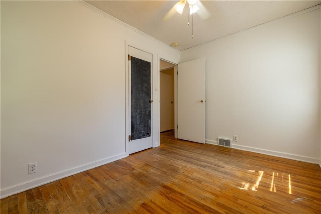 206 S 31 Street — photo 18