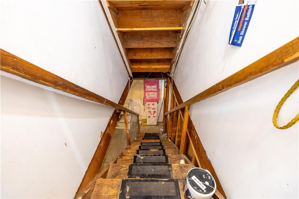 206 S 31 Street — photo 28