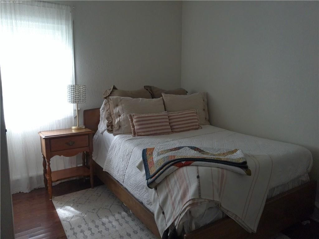 433 S Willow Street — photo 6